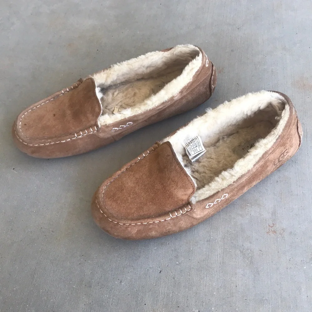 UGG Men’s Ascot Slipper Chestnut Shearling Lined